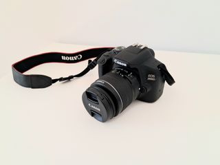 Cámara Canon EOS 2000D