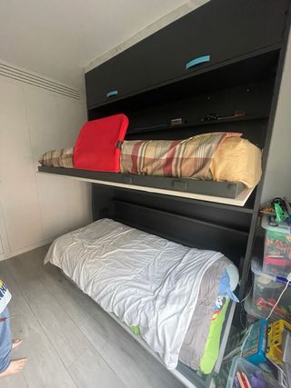 Litera Abatible Doble con colchones y dos vayas