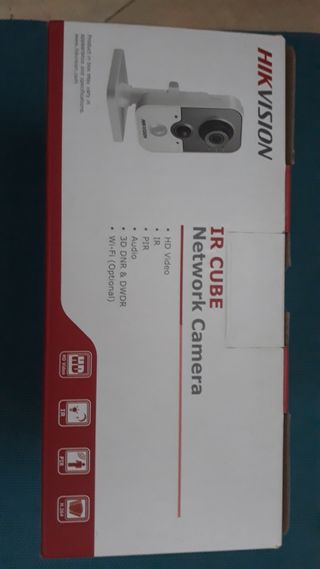 Hikvision DS-2CD2420F-I Cámara IP 2MP