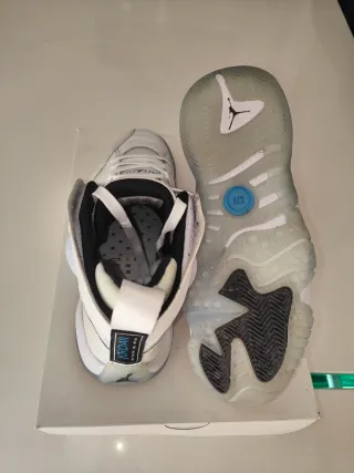 Zapatillas Air Jordan XIV Two Trey Blancas