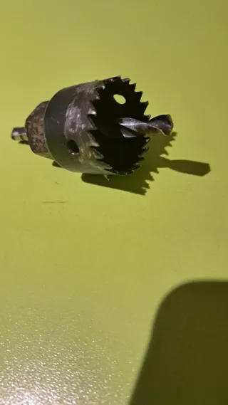 Corona para madera y plástico