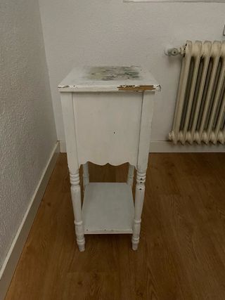 Mesita Auxiliar Vintage Flores