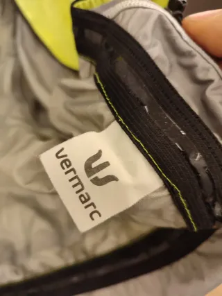 Giacca ciclismo antipioggia team Bingoal