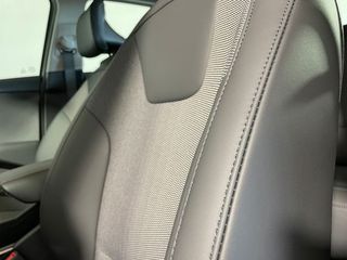 Kia Niro 1.6 GDi HEV 95kW (129CV) Drive