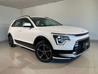 Kia Niro 1.6 GDi HEV 95kW (129CV) Drive