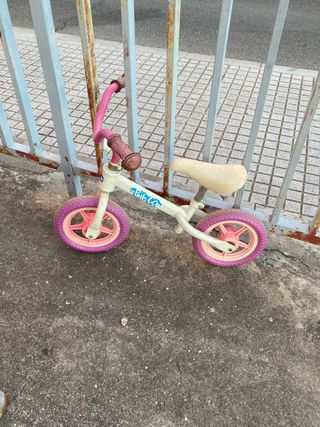 Bicicleta infantil Chicco sin pedales