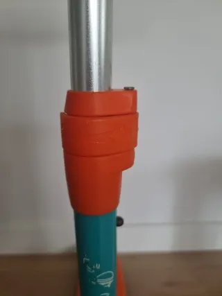 Patinete 3 ruedas infantil naranja y azul