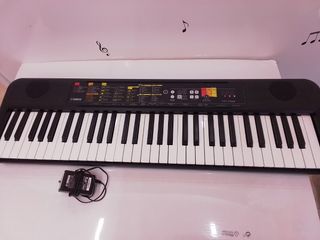 Teclado Yamaha PSR-F52