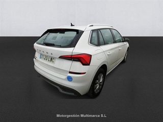 SKODA KAMIQ 1.0 TSI 81kW (110CV) DSG Emotion