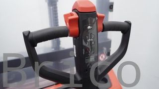 Apilador Eléctrico 1200 Kg - 1600 mm - 16020