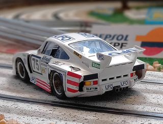 Coche de slot FLY Porsche 935 K3