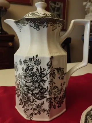 Juego de té inglés porcelana blanco y negro