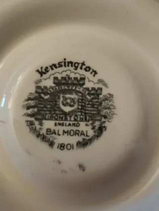 Juego de té inglés porcelana blanco y negro