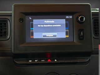 camion 3500kg  con trampilla renault master