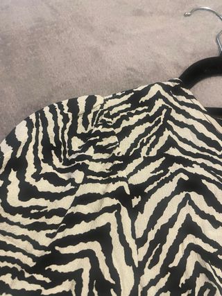 Vestido cebra manga larga