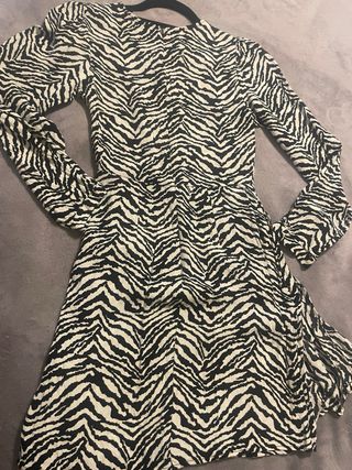 Vestido cebra manga larga