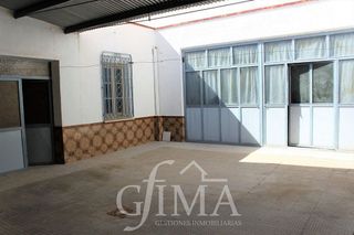 Chalet en venta en Tomelloso