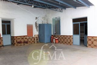 Chalet en venta en Tomelloso