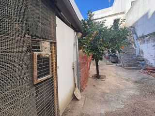 Casa adosada en venta en Coria del Río