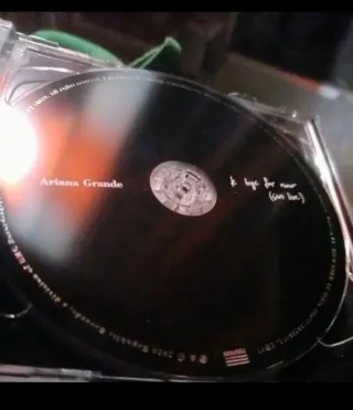 ARIANA GRANDE k bye for now (swt live)