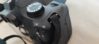 Canon EOS 4000D KitCompleto perfecto solo 664fotos