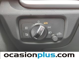 Audi A3 Sedan Attracted 1.6 TDI clean diesel 81 kW (110 CV)