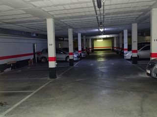 Garaje en venta en Portillejo - Valdegastea en Logroño