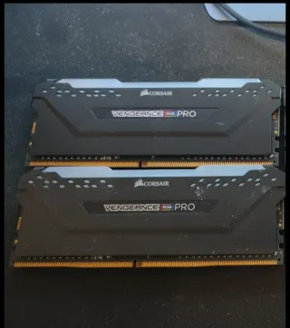 Corsair Vengeance RGB Pro DDR4 16GB