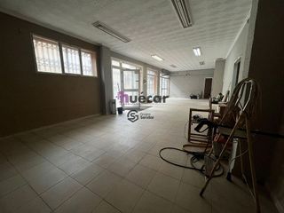 Local comercial en venta en Reyes Católicos - Paseo San Antonio en Cuenca