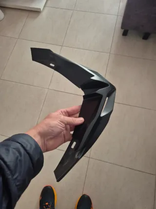 Pico Kawasaki Versys 650 Negro