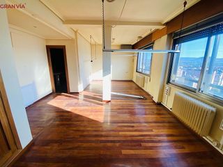 Piso en venta en Centro en Logroño