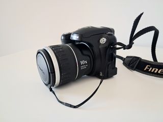Cámara digital Fujifilm Finepix S5600