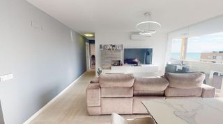 Ático en venta en Babel en Alicante