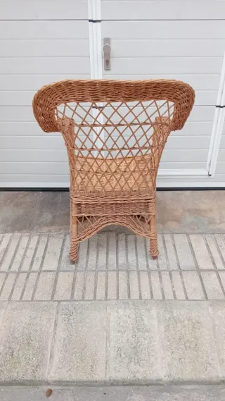 Butaca de mimbre artesanal