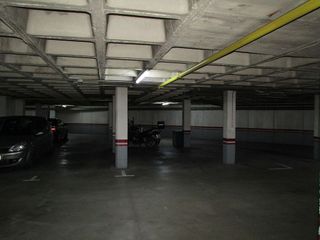 Garaje en alquiler en Covaresa - Parque Alameda en Valladolid