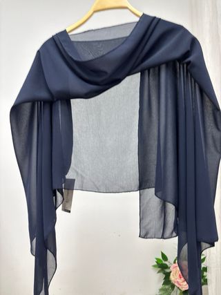 Capa chal gasa invitada fiesta azul