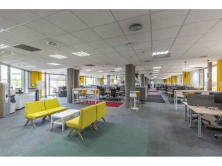 Local comercial en alquiler en Onze de setembre - Sant Jordi en Prat de Llobregat, El