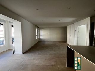 Piso en alquiler en Ensanche en Pamplona