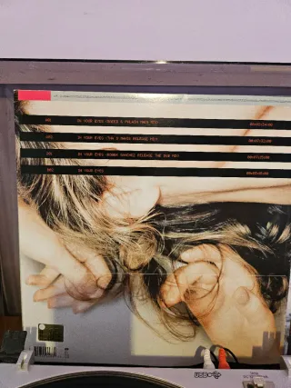 Kylie Minogue – In Your Eyes