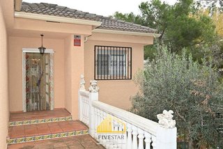 Chalet en venta en Monserrat