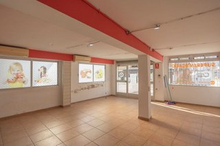 Local comercial en venta en Oliva pueblo en Oliva