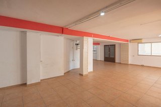 Local comercial en venta en Oliva pueblo en Oliva