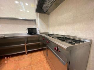 Local comercial en venta en Zona Piscinas en Burriana