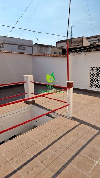 Casa adosada en alquiler en Don Benito