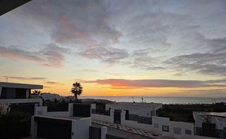 Chalet en alquiler en Puerto de la Duquesa en Manilva