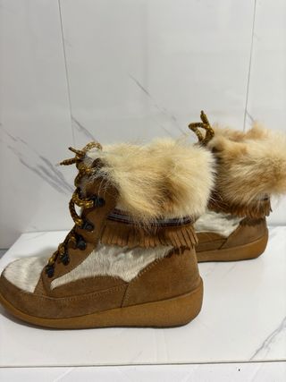 Stivaletti caldi pelliccia e lacci