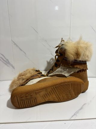 Stivaletti caldi pelliccia e lacci