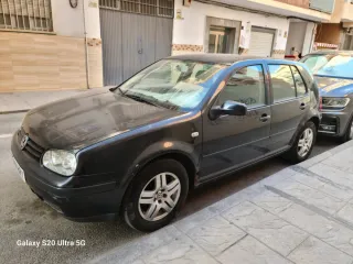 Volkswagen Golf 2003