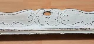 Cornice vintage in legno