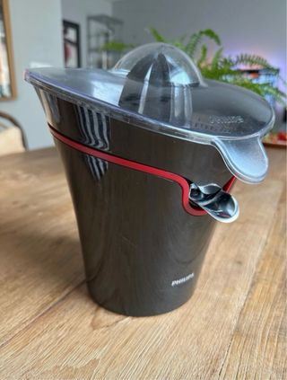 Exprimidor Eléctrico Philips Negro